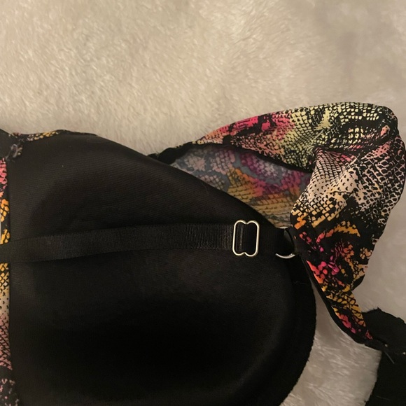 Multi colored snake print bra - Picture 3 of 4